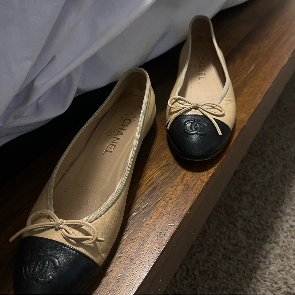 Chanel ballerina flats